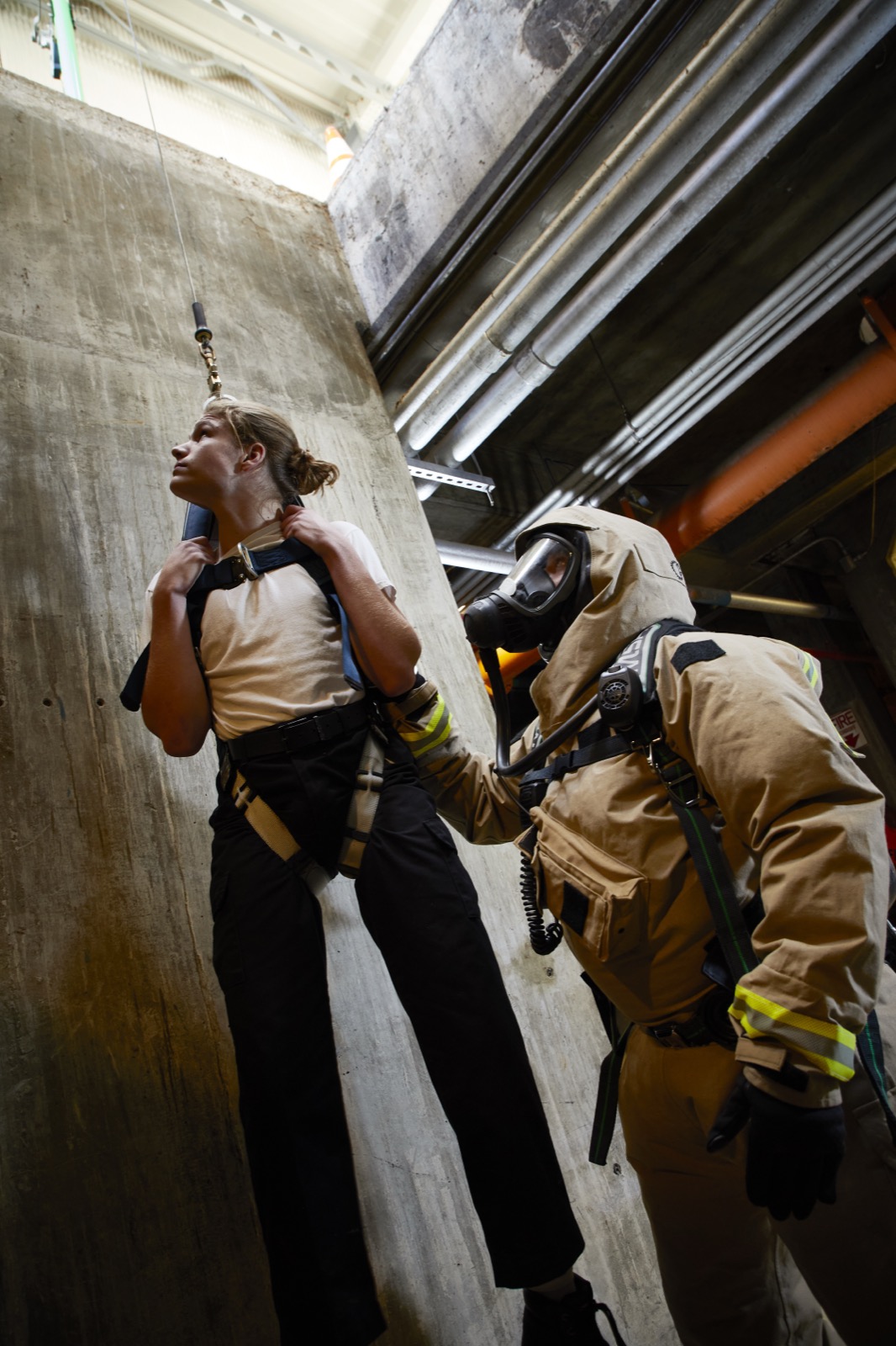 CBRN Protective Apparel (MT94) — 2 of 4
